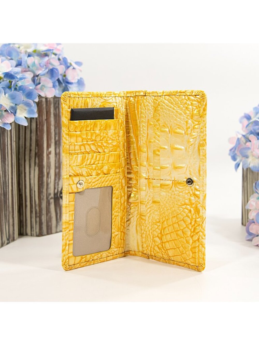 Brahmin Lemon Drop Ombre Melbourne Embossed Leather Ady Bifold Wallet NWT - Picture 5 of 5